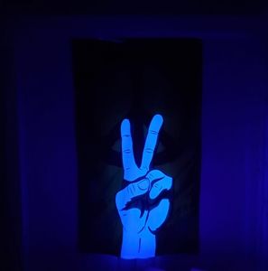 Meet your Posher, Johnny